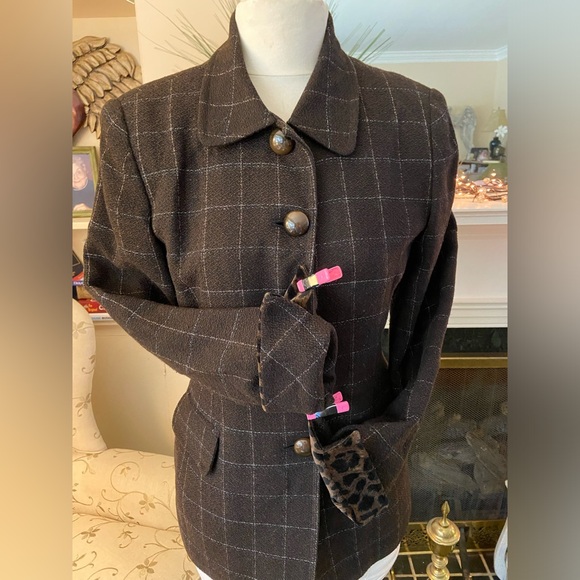 Christian Dior jacket size 10; with detachable collar and cuffs. Exquisite - Picture 11 of 15
